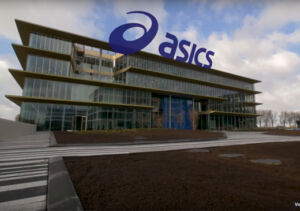 duijvelaarpompen-ASICS-300×211